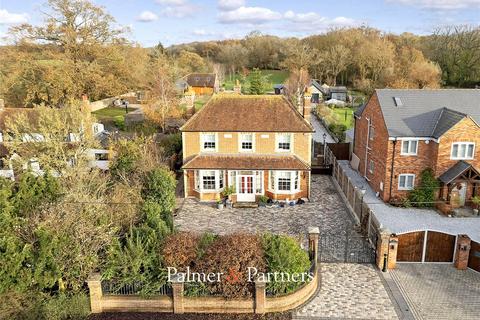 3 bedroom detached house for sale, Main Road, Chelmsford CM3