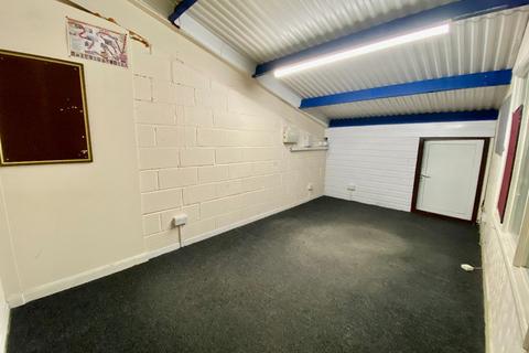 Property to rent, Elms Industrial Estate, Church Road