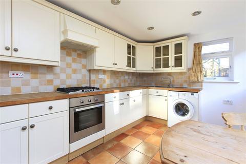 3 bedroom end of terrace house to rent, Beechcroft Road, London SW17