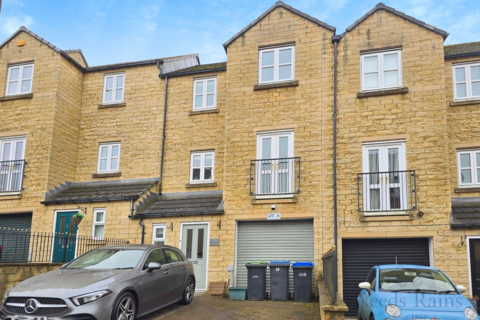 4 bedroom terraced house for sale, Queens Gate, Durham DH8