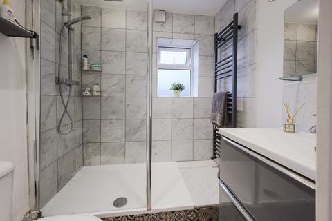 78 Quicks Road, London, SW19 1EX