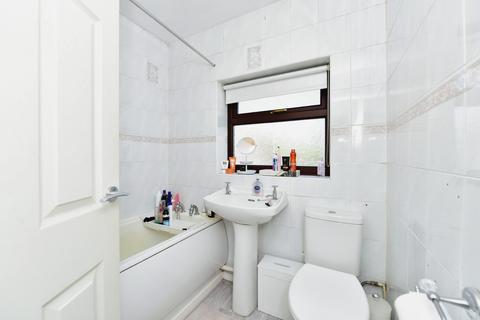 17 Horninglow Close, Sheffield, S5 6SH