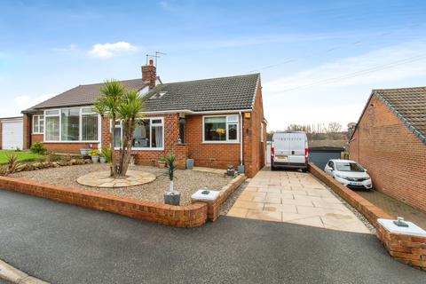 4 bedroom bungalow for sale, Croft House Avenue, Leeds LS27