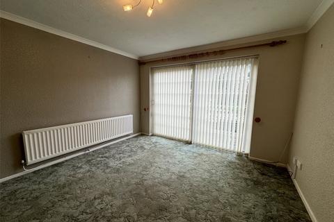 4 bedroom detached house to rent, The Larches, Coventry CV7