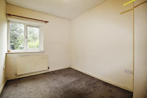 3 bedroom end of terrace house to rent, North Road, South Yorkshire S65