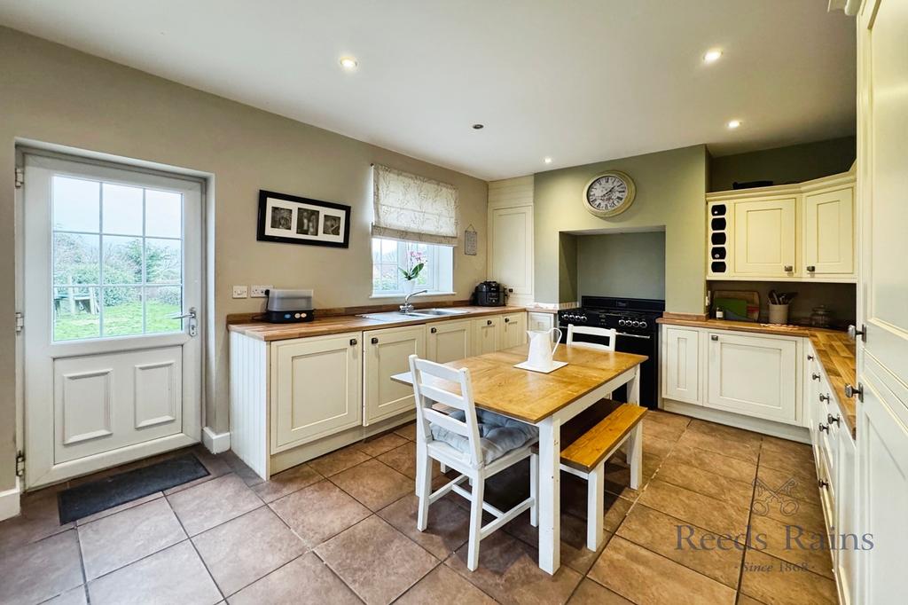 Kitchen Dining