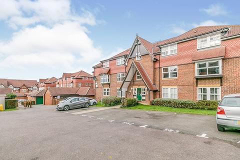 2 bedroom flat to rent, Berwick Court Grange Crescent, Dartford DA2