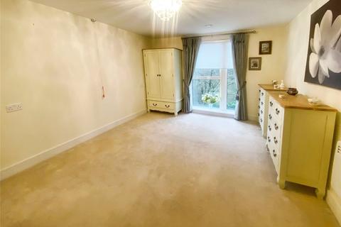 2 bedroom flat to rent, Little Glen Road, Leicester LE2