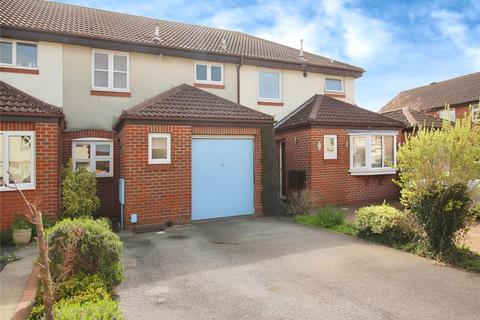 3 bedroom terraced house to rent, Campion Close, Southampton SO31