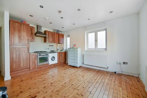 Studio for sale, Waldegrave Road, Teddington, TW11