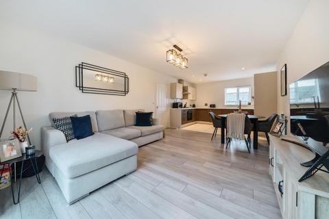 2 bedroom flat for sale, Waratah Drive, Chislehurst