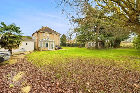 5 bedroom detached house for sale, Whiteheath Road, Norwich NR14