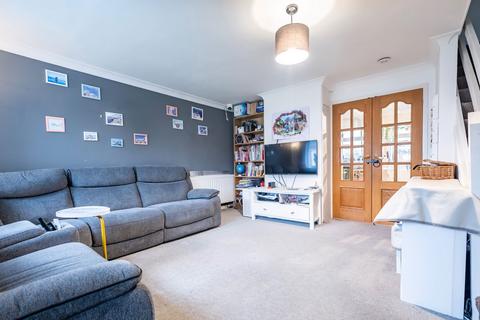 3 bedroom end of terrace house for sale, Longmead Way, Tonbridge TN10