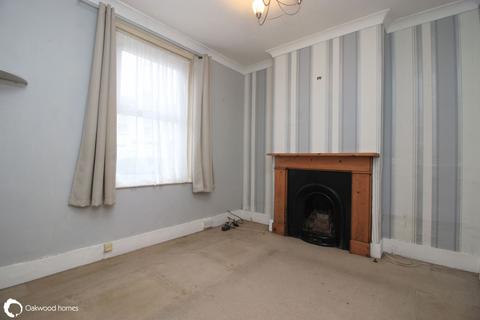 2 bedroom terraced house for sale, Milton Avenue, Margate