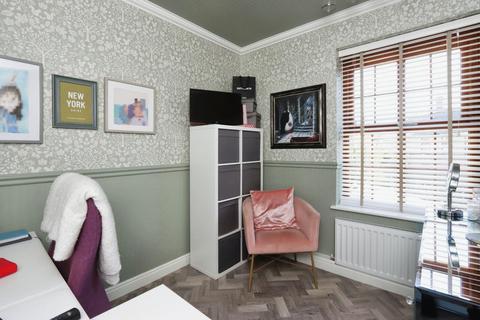 6 Studfield Road, Sheffield, S6 4SS
