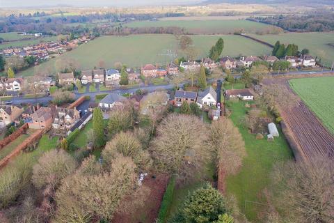 4 bedroom detached house for sale, Cheddlewood, Bridgnorth Road, Stourton, DY7 6RT