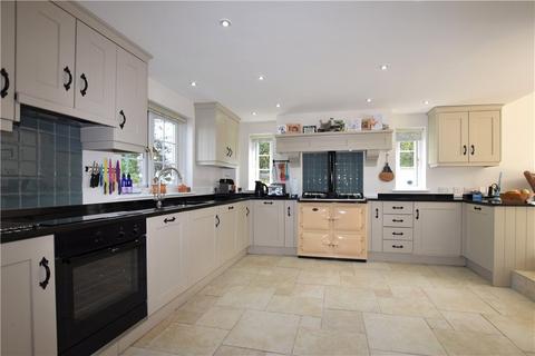 4 bedroom detached house for sale, Broadhempston, Devon