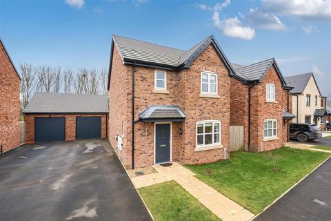 3 bedroom detached house for sale, Holberton Way, Baschurch.