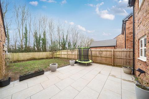 3 bedroom detached house for sale, Holberton Way, Baschurch.