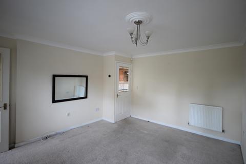 3 bedroom end of terrace house to rent, Utgard Way, Grimsby, Lincolnshire, DN33