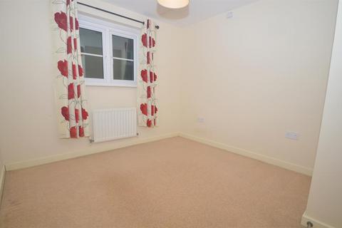 2 bedroom flat for sale, Upper High Street, Epsom KT17