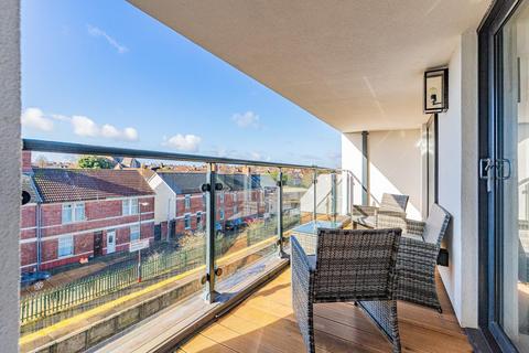 2 bedroom apartment for sale, Windsor Road, Penarth CF64