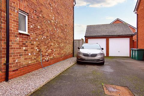 77 Astoria Drive, Coventry, CV4 9ZY