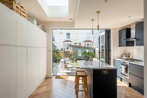 46 Langton Park, Bristol, BS3 1EQ