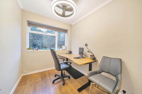 11 Merryfield Gardens, Stanmore, HA7 4TG