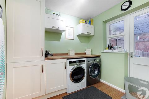 51 Cranmere Court, Strood, Rochester, ME2 4UN