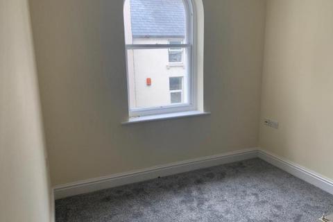 2 bedroom apartment for sale, Market Street, Haverfordwest