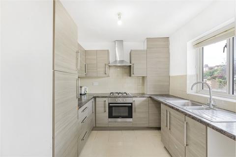 2 bedroom maisonette for sale, Field Close, London, E4