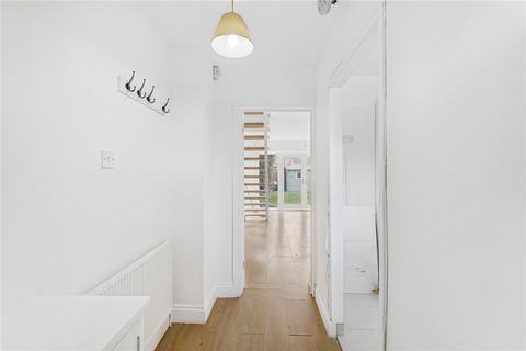 2 bedroom maisonette for sale, Field Close, London, E4