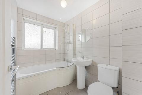 2 bedroom maisonette for sale, Field Close, London, E4