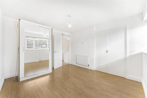 19 Field Close, London, E4 9DJ