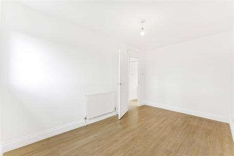 19 Field Close, London, E4 9DJ