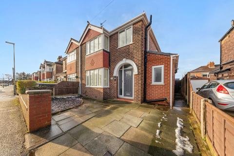 3 bedroom semi-detached house for sale, Derwent Road, Warrington, WA4