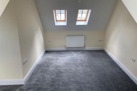 2 bedroom maisonette for sale, Market Street, Haverfordwest