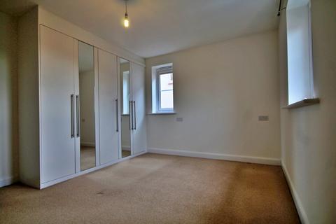 2 bedroom flat to rent, The Laurels, Fazeley, B78