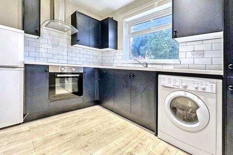 3 bedroom semi-detached house for sale, Weardale Avenue, Washington, Tyne and Wear, NE37 2JT