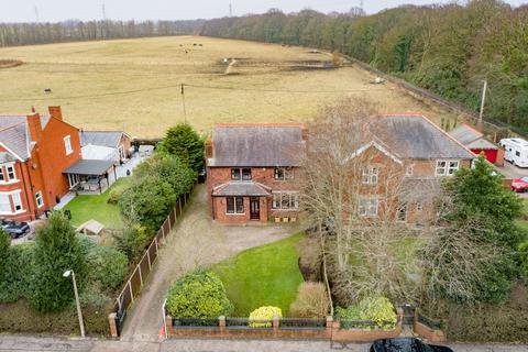 4 bedroom detached house for sale, Church Road, Bickerstaffe, L39 0EB