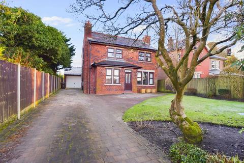 4 bedroom detached house for sale, Church Road, Bickerstaffe, L39 0EB