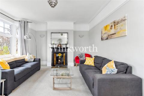 1 bedroom apartment for sale, Kingsley Road, London, N13