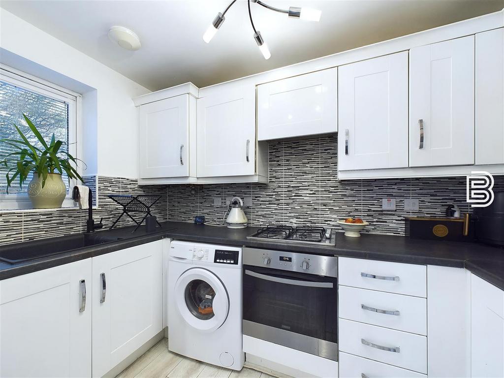 Kitchen (1).jpg