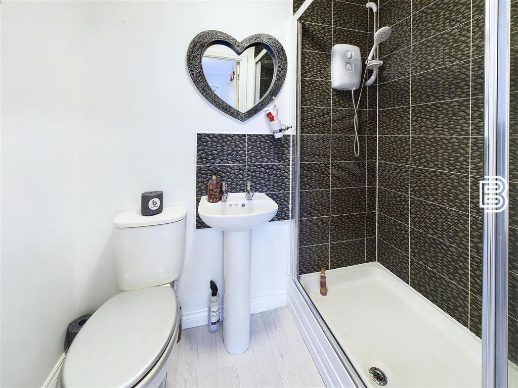 Ensuite.jpg