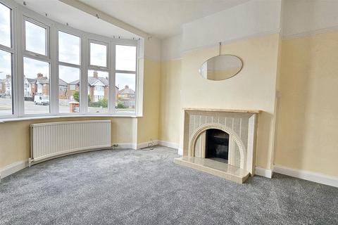 3 bedroom semi-detached house for sale, Henley Road, Leicester