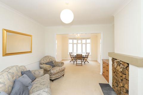 9 Warminster Place, Sheffield, S8 8PU