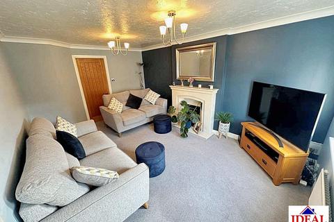 19 Osprey Close, Adwick Le Street, Doncaster, DN6 7UN