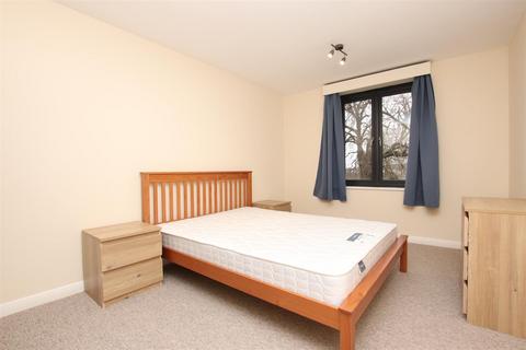 2 bedroom flat to rent, Dahlia Gardens, Bath BA2