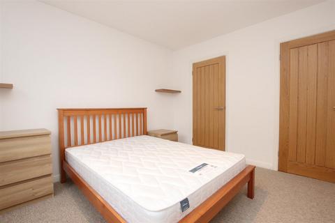 2 bedroom flat to rent, Dahlia Gardens, Bath BA2